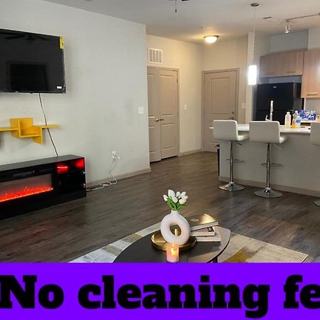 Downtown Luxury Apartment With Free Parking Space Oklahoma City Esterno foto